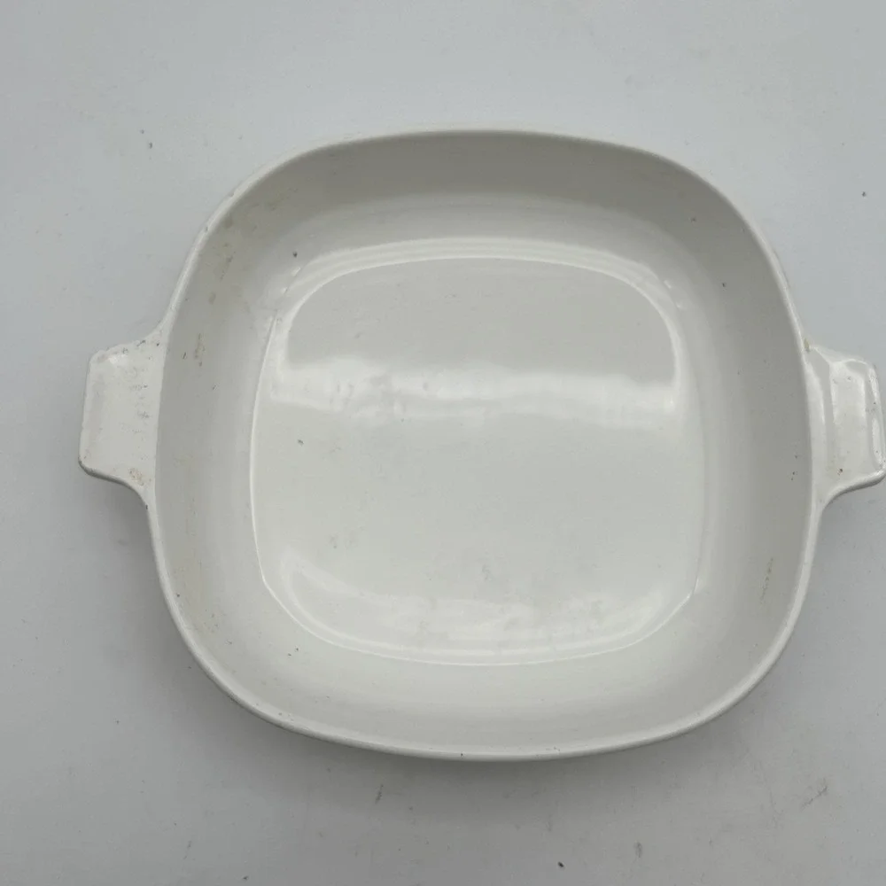 Corning Ware Blue Cornflower Casserole P-9-B  9